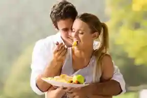 Женское кормление