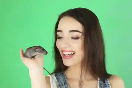 Всё сама